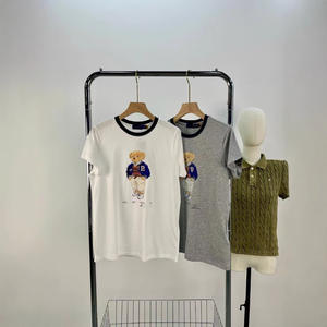 Nouvelle collection Printemps-Été 2026 : T-shirt décontracté en coton à manches courtes et col rond, avec broderie R~L et imprimé animal motif <span class=keywords><strong>petit</strong></span> ours, tendance - Product Image 1