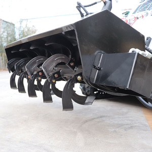 รถตักล้อยางขนาดเล็ก Soamte รุ่น Mini Skid Steer Loader เครื่องยนต์ดีเซล Kubota ได้รับการรับรองมาตรฐาน EPA น้ำหนัก 950 กก. รับประกัน 2 ปี ปั๊มไฮดรอลิก YUKEN กำลัง 15.7 กิโลวัตต์ - Product Image 6