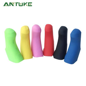 Fundas de silicona para palancas de cambio de bicicleta de carretera R7000 R8000, protectores de un solo color para desviadores de bicicleta - Product Image 3