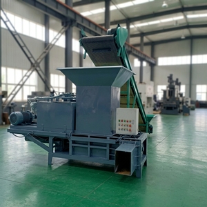 Motor Hidráulico Horizontal de Dos Cilindros Totalmente Automático para Ensilaje de Pasto y Forraje, Origen Shandong, Peso 2000 kg, Largo Alcance - Product Image 1