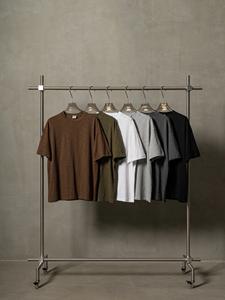 Camiseta Unisex Extra Grande de Corte Holgado, 100% Algodón Tejido de 190 Gramos, con Logotipo Personalizado de Alta Calidad e Impresión Digital - Product Image 5