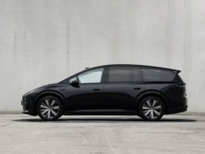 รถยนต์ไฟฟ้าล้วน Li Auto <span class=keywords><strong>i8</strong></span> RWD รุ่นปี 2026 ระยะทางวิ่งไกล 780 กม. พวงมาลัยซ้าย SUV ขนาดกลาง-ใหญ่ พลังงานใหม่จากจีน - Product Image 3