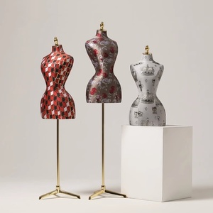 Maniquí con curvas de mujer a la moda, maniquí Sexy de caderas grandes de alta calidad para exhibición de ropa - Product Image 3