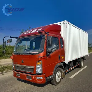 HOWO Box truck small cargo truck VAN in vendita