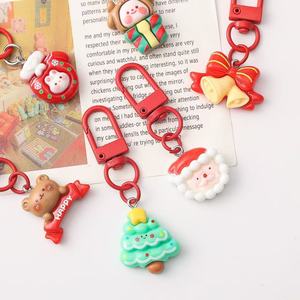 Llavero de decoración navideña, dije pequeño creativo de dibujos animados, dije para mochila de estudiante, decoración DIY para llavero - Product Image 4