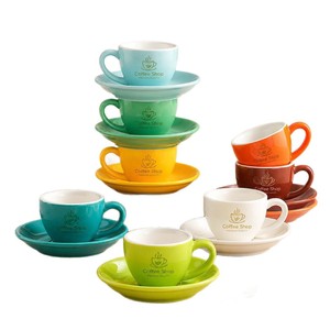Ensemble de tasses à expresso en céramique avec soucoupe, design moderne, petites tasses à café, tasses à expresso - Product Image 5