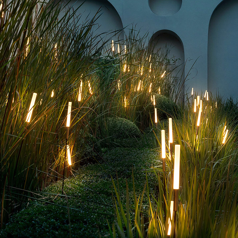 Acrylic Outdoor Reed Lamp with Long Tassel Waterproof Garden and Lawn Lamp for Exterior Landscape Lighting IP65 Rating