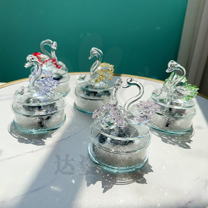 Ornement de voiture en forme de cygne en cristal, décoration rotative en verre à énergie solaire, cadeau de mariage pour les couples - Product Image 4