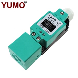 YUMO LMF37-2020JC Cảm Biến Công Tắc Tiệm Cận Điện Cảm Dạng Cột Góc Hình Vuông - Product Image 3