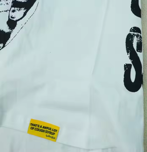 T-shirts imprimés « C'est vraiment beaucoup de sirop contre la toux », T-shirt classique « Sirop contre la toux », T-shirt 100% coton de haute qualité, personnalisable pour hommes - Product Image 6