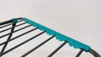 Séchoir à linge pliable sur pied en acier pour vêtements et robes