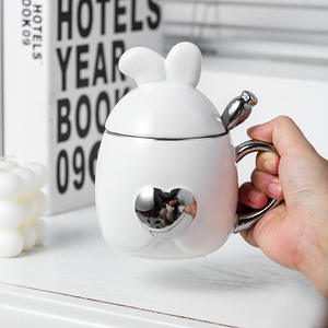 Mug en céramique argenté électroplaqué en forme de lapin 300 ml – Design moderne et écologique – Cadeau personnalisé avec logo pour café et lait - Product Image 3
