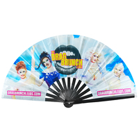 Éventail pliant en bambou gravé et peint personnalisé - Éventails personnalisés pour anniversaires et fêtes de bébé