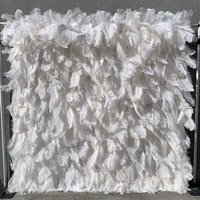 YXFW046 Rosige Blumen Künstliche Blumenwand Hintergrund 3D Weiße Federwand Aufrollbar 8ftx8ft Blumenwand für Hochzeitsdekoration