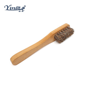 Cepillo para zapatos Yinste de madera maciza con cerdas suaves y mango largo para el cuidado del calzado - Product Image 4