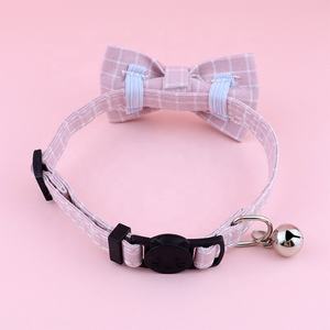Minerva gros rayures britanniques élégant noeud papillon mignon confortable ajustement sûr rupture boucle Sashy cloche animal chat chiot collier - Product Image 3