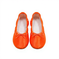 Chaussures de ballet personnalisées en satin à semelle souple pour femmes et filles, flexibles, confortables, avec détail nœud, pour la danse, l'entraînement et la pratique