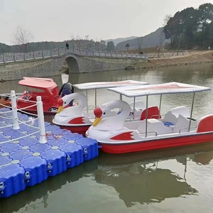 QIQU Romantico Attrazione Turistica per Parchi e Laghi Pedalò a Forma di Cigno in Vetroresina per 4 Persone - Product Image 3