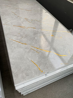 Plaque PVC Marbre UV 3MM Brillante et Étanche pour Cuisine et Salle de Bain, Idéale pour les Couloirs – Design Élégant