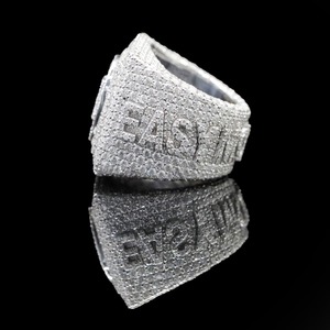 แหวนมอยส์ซาไนต์รอยัลสำหรับแหวนกษัตริย์ ชุบเงิน หรูหรา สไตล์ฮิปฮอป แหวนเพชรโมอิสซาไนต์สำหรับผู้ชาย - Product Image 6