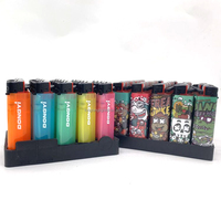 Vente en gros Briquet à gaz jetable en plastique avec logo personnalisé Briquet à bougie personnalisé pour le camping et le Cigarettes-J26 Fabricant
