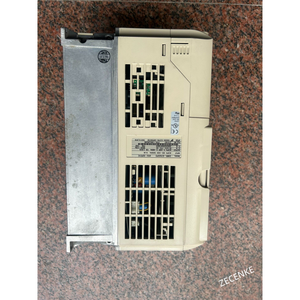 Yaskawa CIMR-G7A22P2 G7 Varispeed Used - Product Image 2