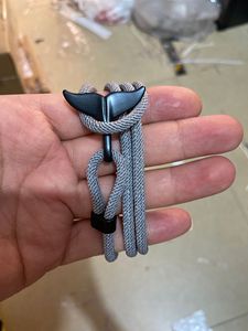 Pulsera Unisex Ajustable de Doble Trenzado con Cordón Milánico, Dije de Tortuga Marina Negra, Estilo Náutico - Product Image 3