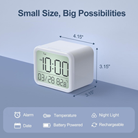 Jam Alarm Elektronik Portabel Modern untuk Anak-anak, Dapat Diisi Ulang, Dilengkapi Dimmer, Bertenaga Baterai, Digital, Bentuk Persegi, Jam Meja, Tampilan Suhu