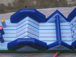 Offre Spéciale : Jeu Gonflable d'Obstacles Extérieur en PVC Certifié CE avec Tunnel et Blocs pour l'Escalade et la Glisse, Capacité 1000KG - Product Image 4