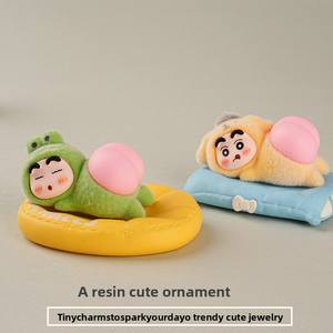 ของตกแต่งโต๊ะทำงาน ของเล่นบำบัดอารมณ์ สไตล์ใหม่ ของเล่นอึๆ สนุกๆ ชินจัง น่ารัก เม็ดเรซิ่น กล่องไม้ขีดนำเข้า ของตกแต่งขนาดเล็ก - Product Image 3