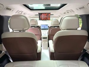 Auto Usado BYD Xia Minivan Híbrido 1.5T E-CVT 180km, Volante a la Izquierda, 7 Asientos, Bajo Kilometraje, Disponible para la Venta - Product Image 3