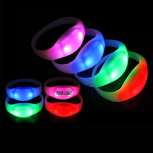 Braccialetti LED per <span class=keywords><strong>Feste</strong></span>, Attivati dal Suono, Controllabili a Distanza DMX - Product Image 1