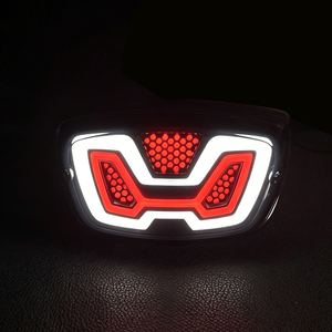 Fanale posteriore Vespa LX125 150 S125 nuovo JPA Virtu, luce freno a LED per <span class=keywords><strong>moto</strong></span>, lampada stop per scooter <span class=keywords><strong>Piaggio</strong></span> Vespa Sprint Primavera - Product Image 1