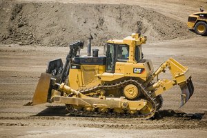 รถเกลี่ยดินตีนตะขาบ D9T แมวมือสองรถเกลี่ยดินใช้ D6D D5K D9R D10N มีในสต็อก - Product Image 6