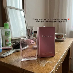 True Love <span class=keywords><strong>Miracle</strong></span> - Eau <span class=keywords><strong>de</strong></span> Parfum <span class=keywords><strong>de</strong></span> Lujo <span class=keywords><strong>de</strong></span> 50 ml para <span class=keywords><strong>Mujer</strong></span>, Aroma Floral, Frutal, Amaderado y Fresco, <span class=keywords><strong>de</strong></span> Larga Duración, en Formato Mini - Product Image 6