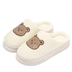 <span class=keywords><strong>Chaussons</strong></span> en peluche unisexes chauds pour l'hiver et l'automne avec un adorable dessin animé de <span class=keywords><strong>dinosaure</strong></span> et d'ours pour hommes et femmes, antidérapants, pour la maison, vente en gros - Product Image 1