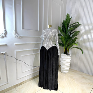 Abito Lungo Elegante da <span class=keywords><strong>Donna</strong></span> con Collo Alto, Maniche Lunghe, Aderente e Plissettato, Tendenza <span class=keywords><strong>Estate</strong></span> 2026, Abbigliamento Femminile, Vestito Maxi - Product Image 3