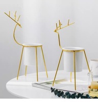 Style nordique Table Décoration Métal Fer Cerf Elk En Forme De Stockage Rack Plante Pot Pot De Fleur pour Bureau Décor Métal Artisanat Chine