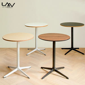 Estilo moderno Hotel <span class=keywords><strong>Restaurante</strong></span> Mesa pequeña redonda Bistro Café Marco de metal Mesa de comedor superior de madera Muebles - Product Image 1