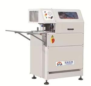 Góc làm sạch máy uPVC cử<span class=keywords><strong>a</strong></span> và cử<span class=keywords><strong>a</strong></span> sổ <span class=keywords><strong>CNC</strong></span> góc làm sạch máy - Product Image 2