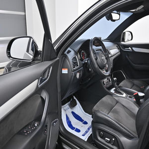 Audi Q3 35 TDI Quattro SUV automatique à vendre, moteur diesel économique en carburant, transmission intégrale, voiture familiale compacte haut de gamme - Product Image 3