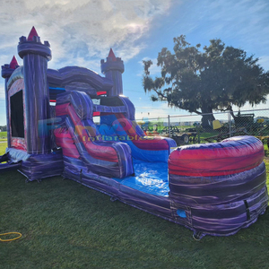 Château gonflable commercial pour enfants, thème palais violet, avec toboggan aquatique et zone de saut. - Product Image 3