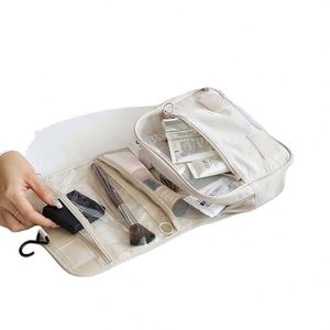 Trousse de Maquillage de Voyage Suspendue en Polyester Imperméable avec Fermeture Éclair, Personnalisable avec Logo et Design - Product Image 5