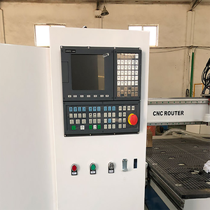 Centre d'usinage CNC pour le bois 5x10 avec 4ème axe rotatif en promotion - Product Image 4