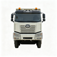 Новый самосвал FAW J6P 8x4, 12-колесный, с кабиной с плоской крышей и верхним сигнальным фонарем, белый строительный самосвал