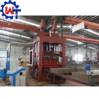 Ligne de production automatique de blocs de ciment contrôlée par PLC QT15-15, à pression hydraulique, haute rigidité, polyvalente pour pavés et blocs de bordure