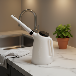 Carafe graduée Fervi 5L avec bec long pour un versement précis, usage domestique - Product Image 3