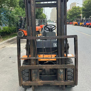 Apilador portátil diésel japonés usado de 3 toneladas, montacargas de 50 toneladas, camiones de 5 toneladas con mástil de dos etapas, precio, operado por batería para interiores - Product Image 5