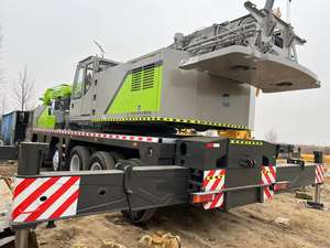 Grue sur camion Zoomlion d'occasion de 220 tonnes, construction robuste, moteur Weichai, levage efficace pour les projets d'ingénierie - Product Image 4