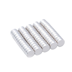 מגנטים עגולים קטנים ניאודימיום - לשימוש תעשייתי דרגה N52 מגנטים קבועים חזקים בהתאמה אישית - Product Image 1